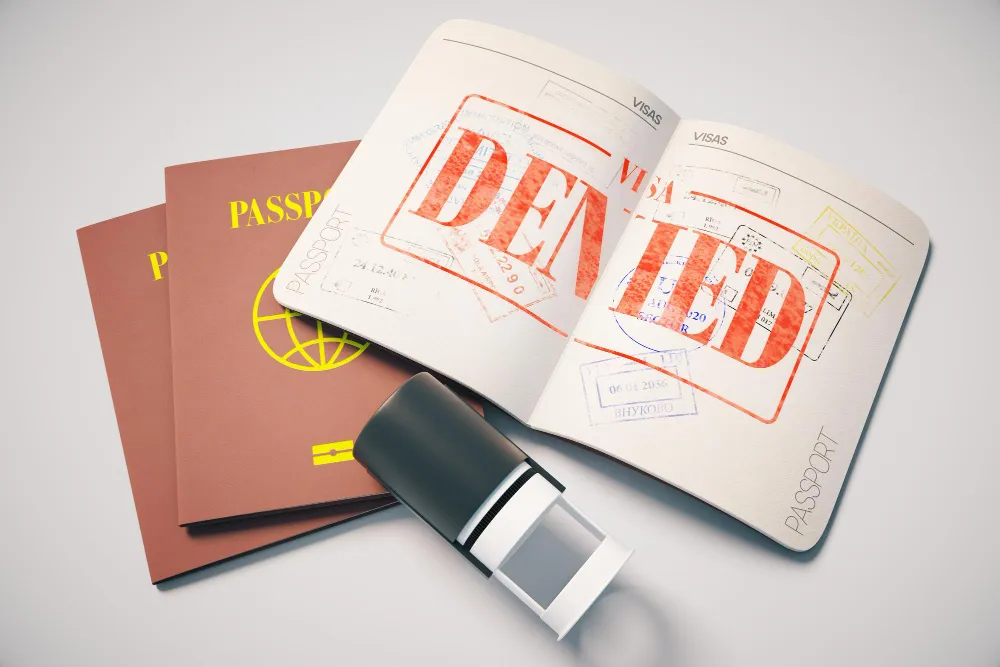 forgery-attempt-foiled-man-tried-to-enter-greece-with-fake-visa
